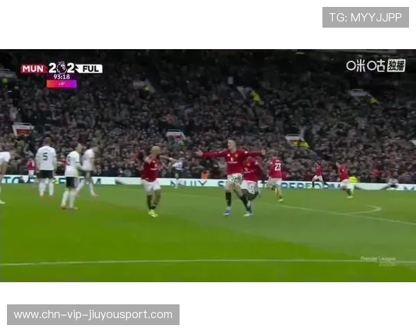 曼联3比2逆转富勒姆，谢什科补时第4分钟贡献侧身凌空抽射绝杀